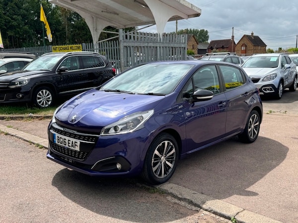 Used Peugeot 208 2016 for sale - 71864886: Photo 3