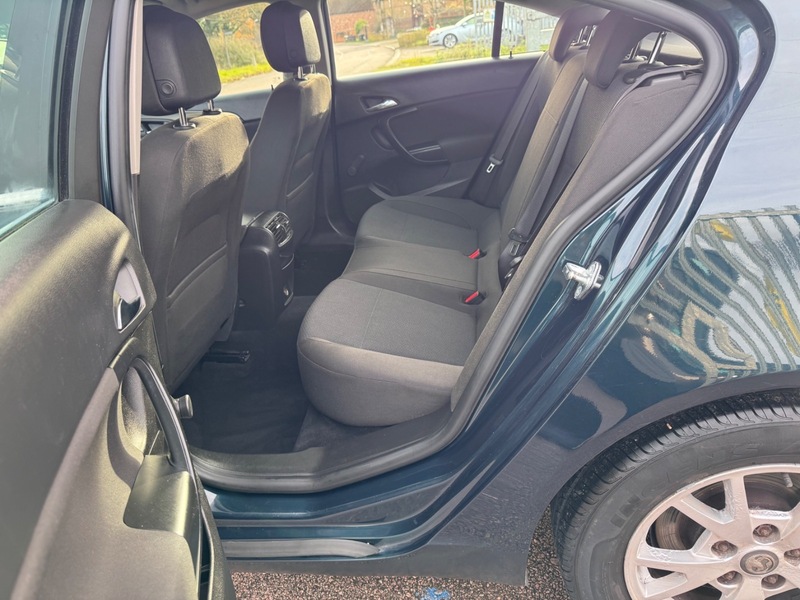 Used Vauxhall Insignia 2014 for sale - 76863612: Photo 24