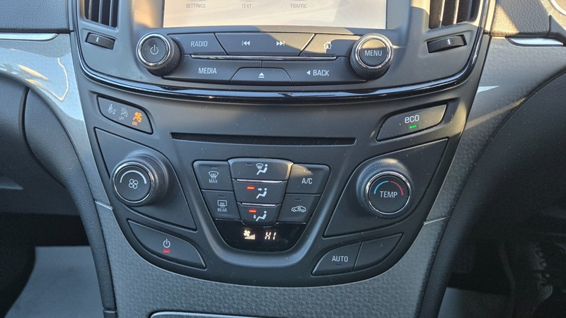 Used Vauxhall Insignia 2017 for sale - 77096818: Photo 28