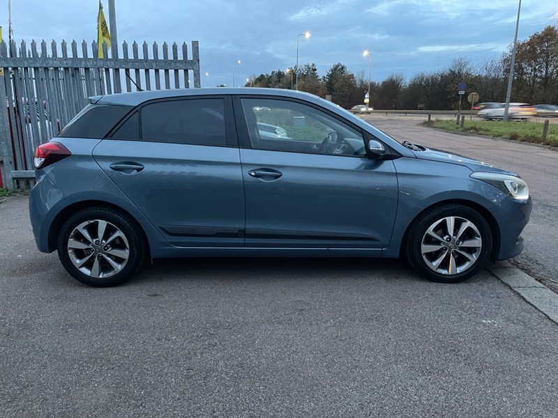 Used Hyundai i20 2015 for sale - 76527286: Photo 16