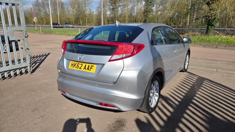 Used Honda Civic 2012 for sale - 77891438: Photo 11