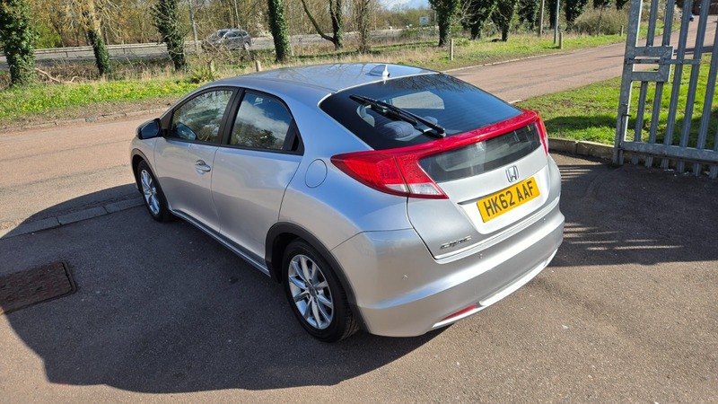 Used Honda Civic 2012 for sale - 77891438: Photo 12