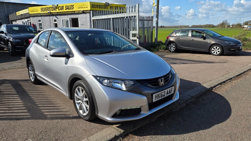 Used Honda Civic 2012 for sale - 77891438: Photo 16