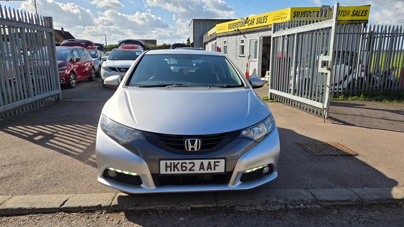 Used Honda Civic 2012 for sale - 77891438: Photo 2