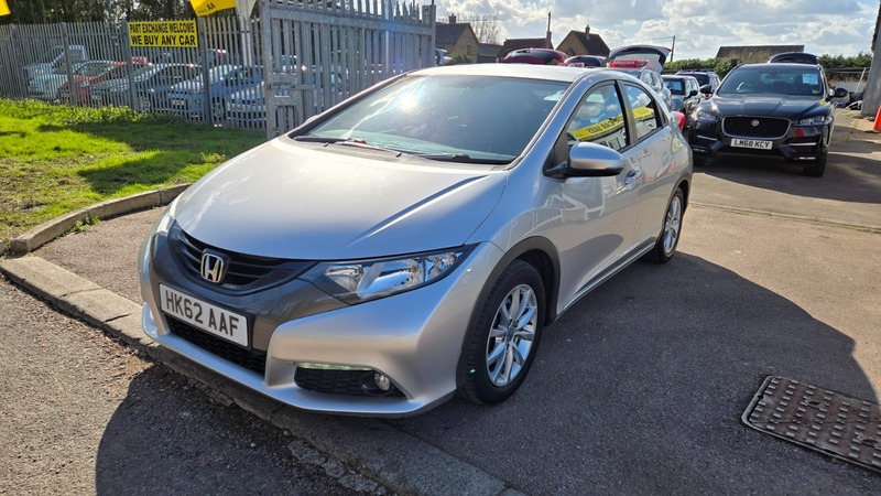 Used Honda Civic 2012 for sale - 77891438: Photo 3