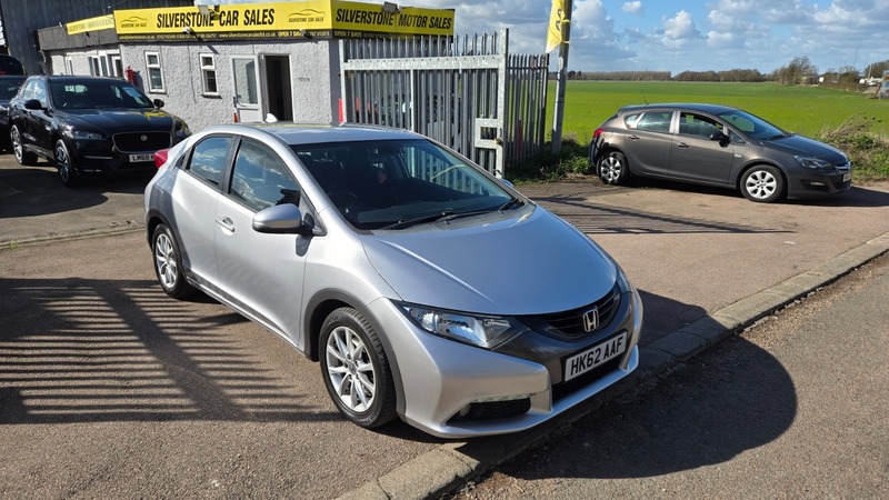 Used Honda Civic 2012 for sale - 77891438: Photo 5