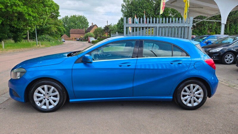 Used Mercedes-Benz A-Class 2015 for sale - 77906082: Photo 10