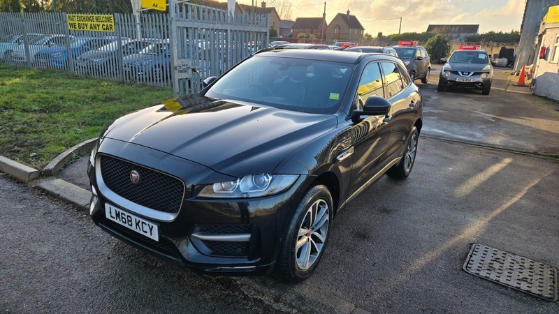 Used Jaguar F-Pace 2018 for sale - 77014677: Photo 6