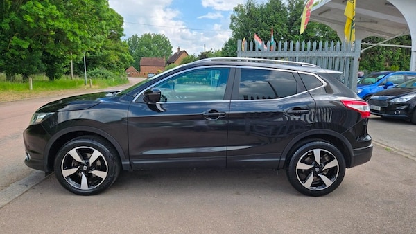 Used Nissan Qashqai 2017 for sale - 75347958: Photo 10