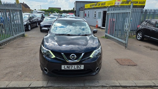 Used Nissan Qashqai 2017 for sale - 75347958: Photo 8