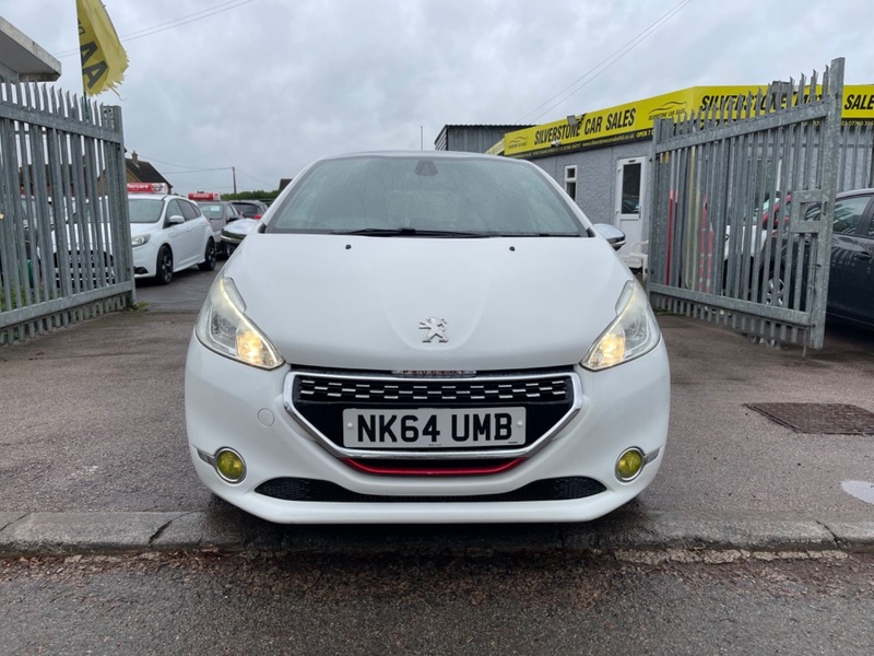 Used Peugeot 208 2014 for sale - 76665905: Photo 5