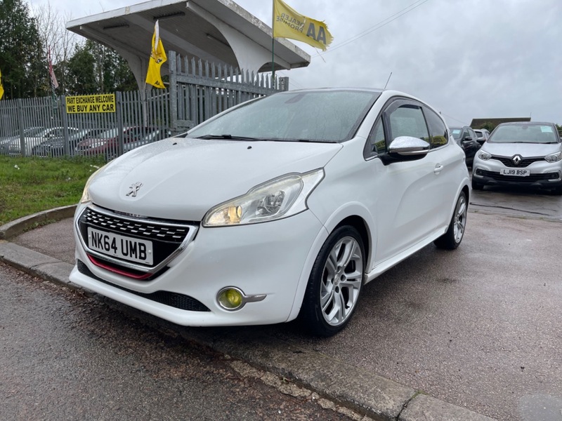 Used Peugeot 208 2014 for sale - 76665905: Photo 7
