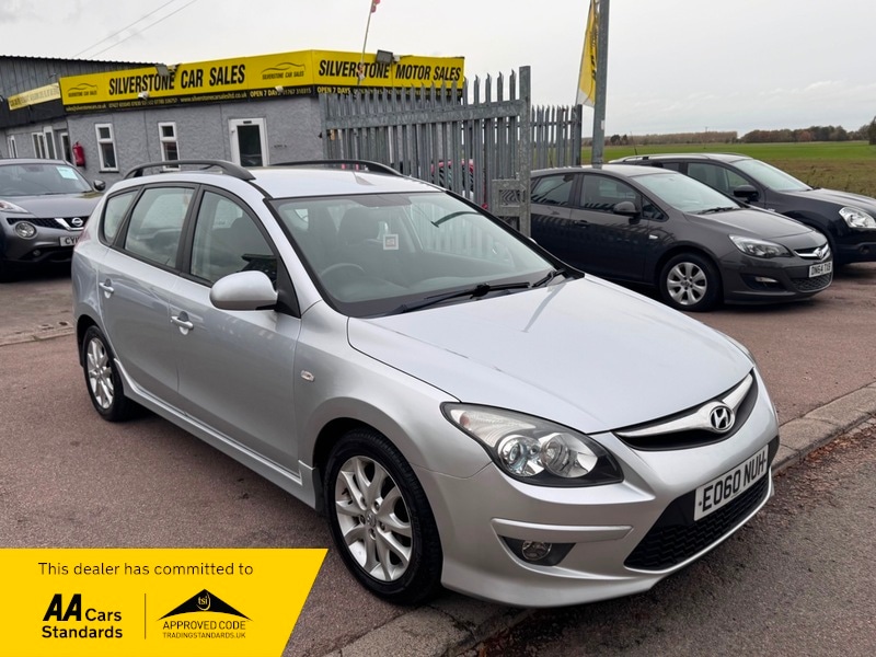 Used Hyundai i30 2010 for sale - 76418046: Photo 1