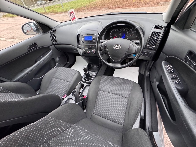 Used Hyundai i30 2010 for sale - 76418046: Photo 17