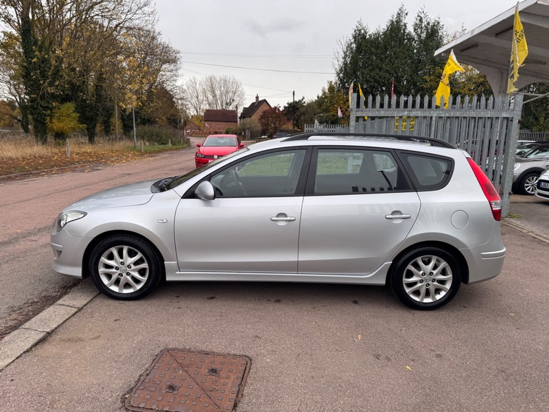 Used Hyundai i30 2010 for sale - 76418046: Photo 19