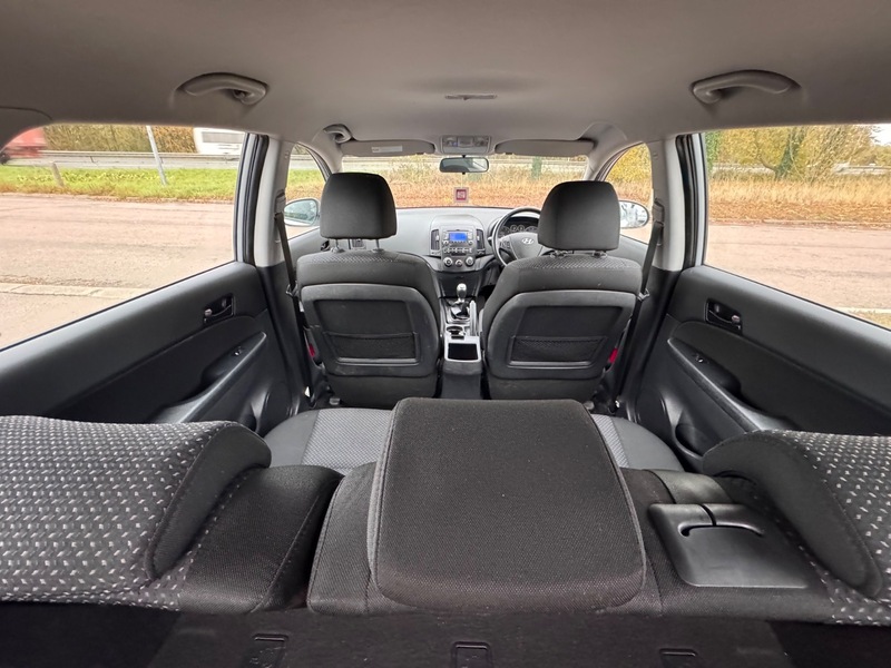 Used Hyundai i30 2010 for sale - 76418046: Photo 26