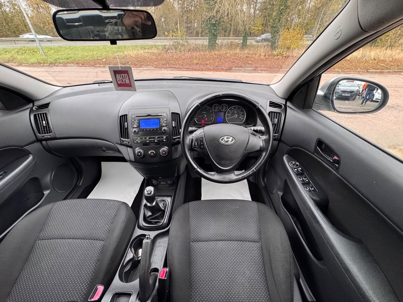 Used Hyundai i30 2010 for sale - 76418046: Photo 28