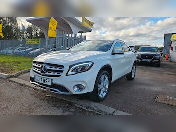 Used Mercedes-Benz GLA 2017 for sale - 77264140: Photo