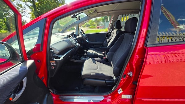 Used Honda Jazz 2010 for sale - 75542957: Photo 24