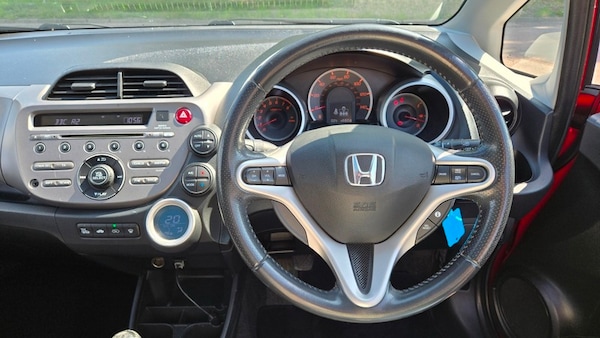 Used Honda Jazz 2010 for sale - 75542957: Photo 33