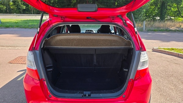 Used Honda Jazz 2010 for sale - 75542957: Photo 45