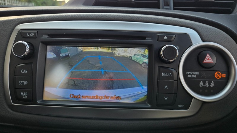 Used Toyota Yaris 2013 for sale - 77766013: Photo 31