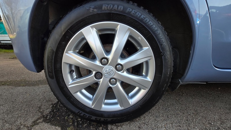 Used Toyota Yaris 2013 for sale - 77766013: Photo 38