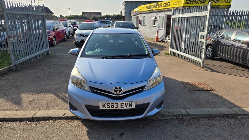 Used Toyota Yaris 2013 for sale - 77766013: Photo 8