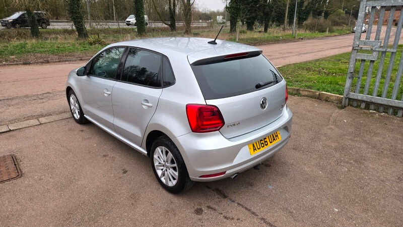 Used Volkswagen Polo 2016 for sale - 77792634: Photo 14