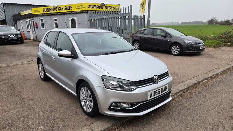 Used Volkswagen Polo 2016 for sale - 77792634: Photo 3