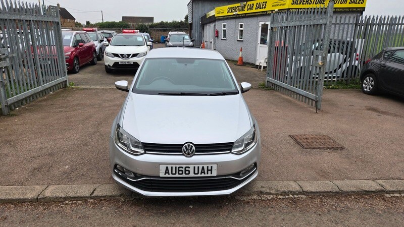 Used Volkswagen Polo 2016 for sale - 77792634: Photo 8