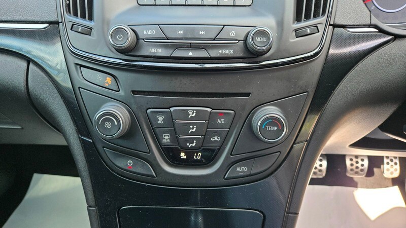 Used Vauxhall Insignia 2013 for sale - 77906084: Photo 32