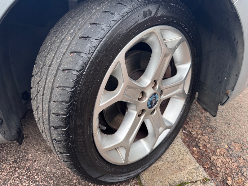 Used Ford Mondeo 2010 for sale - 76924074: Photo 31