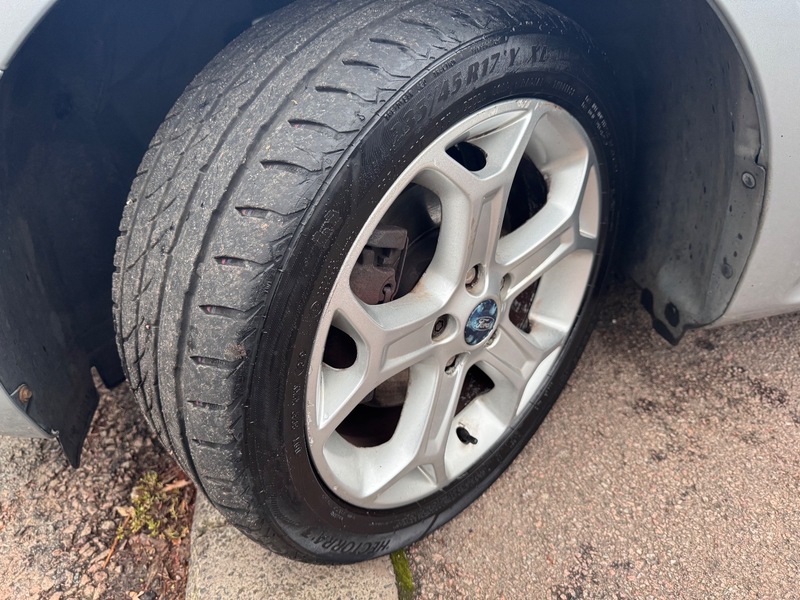 Used Ford Mondeo 2010 for sale - 76924074: Photo 32