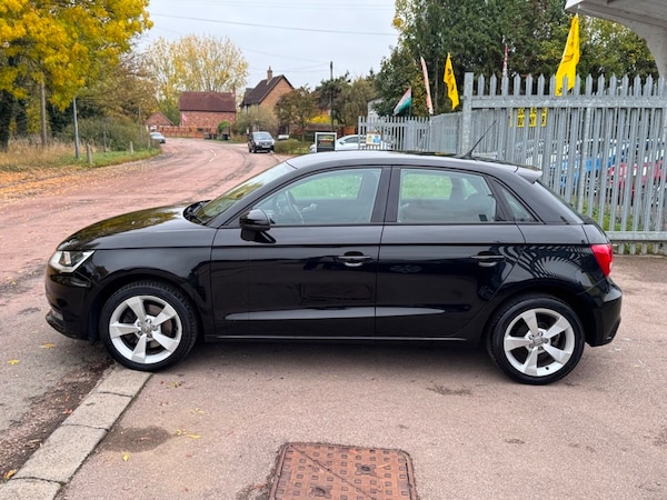 Used Audi A1 2015 for sale - 76267550: Photo 16