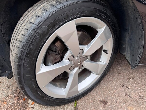 Used Audi A1 2015 for sale - 76267550: Photo 32