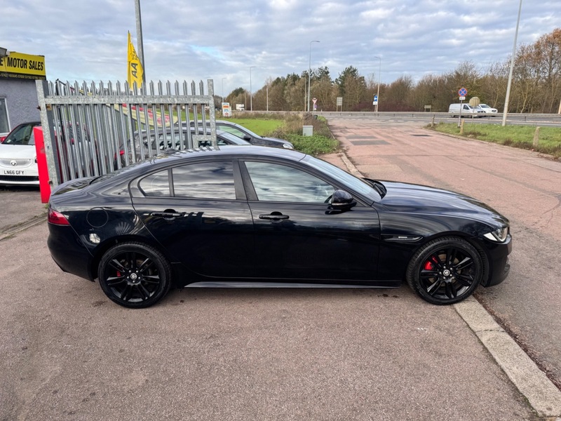 Used Jaguar XE 2015 for sale - 76686861: Photo 14