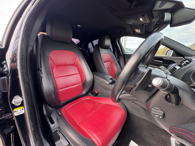 Used Jaguar XE 2015 for sale - 76686861: Photo 18