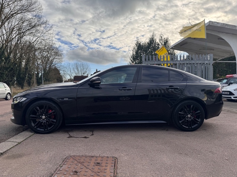 Used Jaguar XE 2015 for sale - 76686861: Photo 21