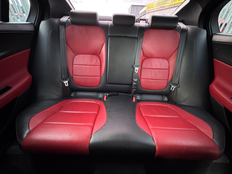 Used Jaguar XE 2015 for sale - 76686861: Photo 26