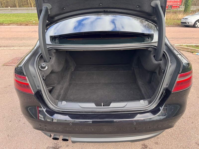 Used Jaguar XE 2015 for sale - 76686861: Photo 27