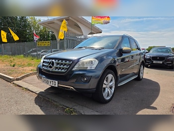 Used Mercedes-Benz M Class 2009 for sale - 79470847: Photo