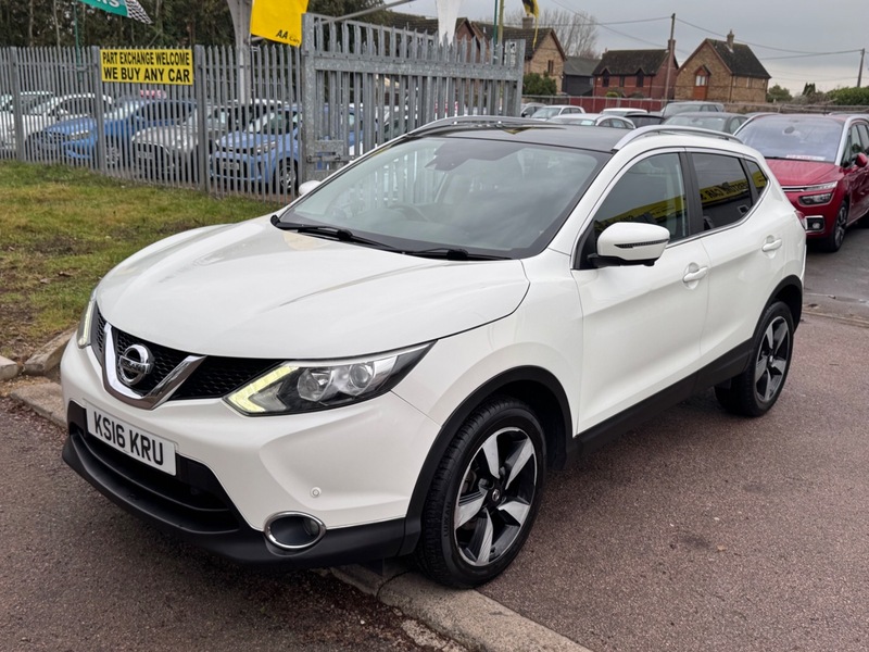 Used Nissan Qashqai 2016 for sale - 77409196: Photo 3