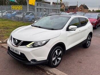 Used Nissan Qashqai 2016 for sale - 77409196: Photo