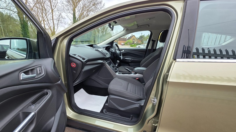 Used Ford Kuga 2013 for sale - 78097606: Photo 21