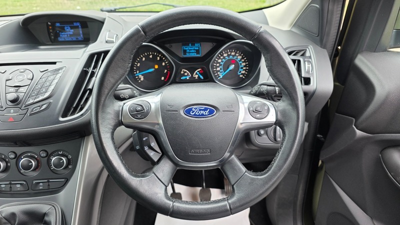 Used Ford Kuga 2013 for sale - 78097606: Photo 27