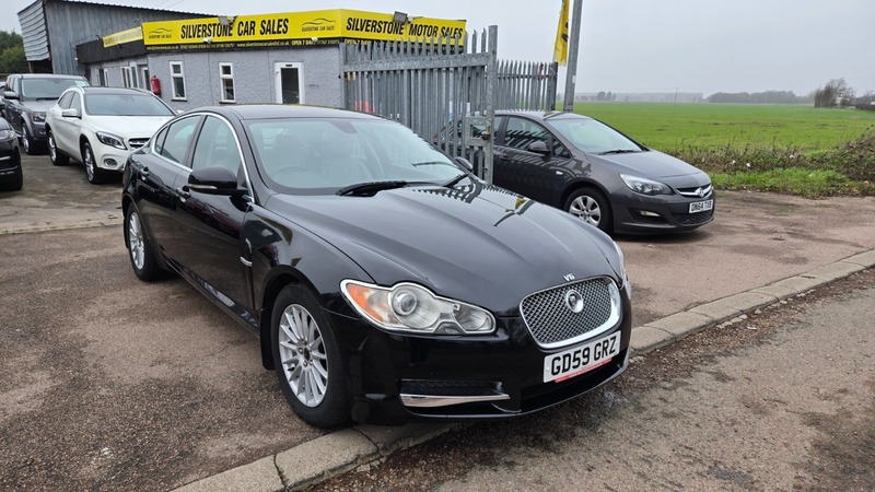 Used Jaguar XF 2010 for sale - 77328837: Photo 3