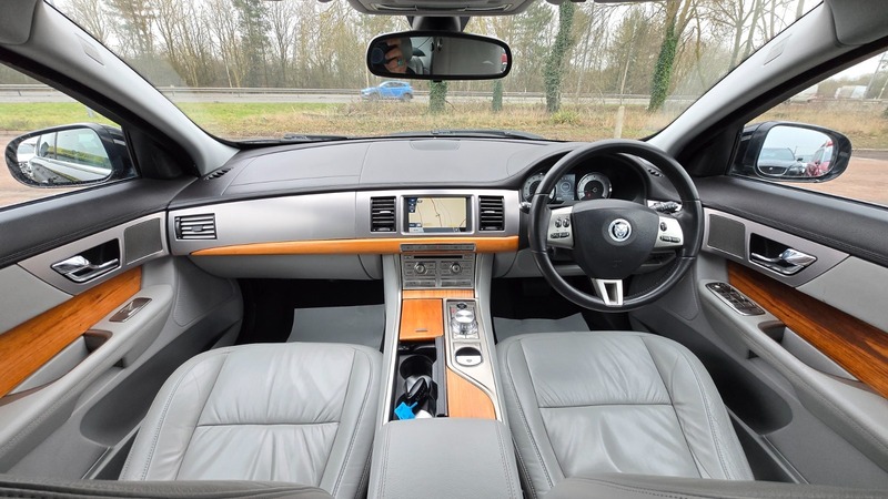 Used Jaguar XF 2010 for sale - 77328837: Photo 37