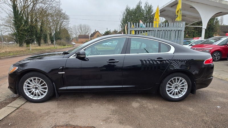 Used Jaguar XF 2010 for sale - 77328837: Photo 6