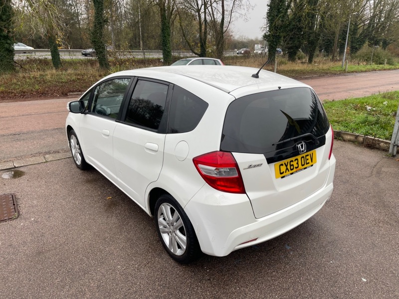 Used Honda Jazz 2013 for sale - 76591296: Photo 11